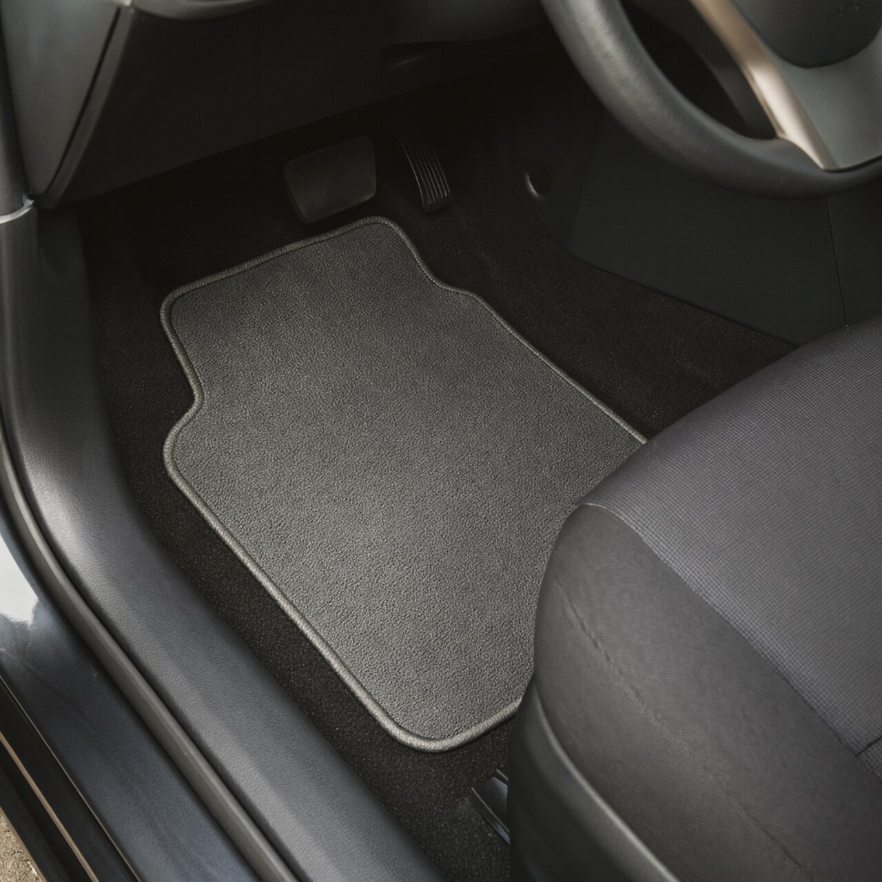 4 Piece Set of Car Floor Mats Front 26.75 x 14.25 inches, Rear 13.5 x 20 inches